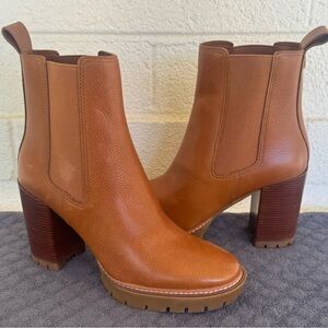 Tory Burch Carson 70mm Lug Sole Boot in Toasted Caramel Size
9.5